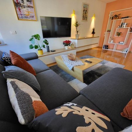 Apartman Bruna Self Check-In Osijek Exterior photo